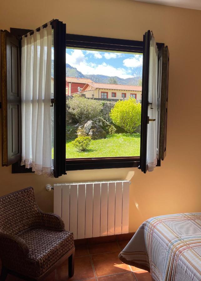 Hotel Rural El Texeu Паррес-де-Льянес Экстерьер фото