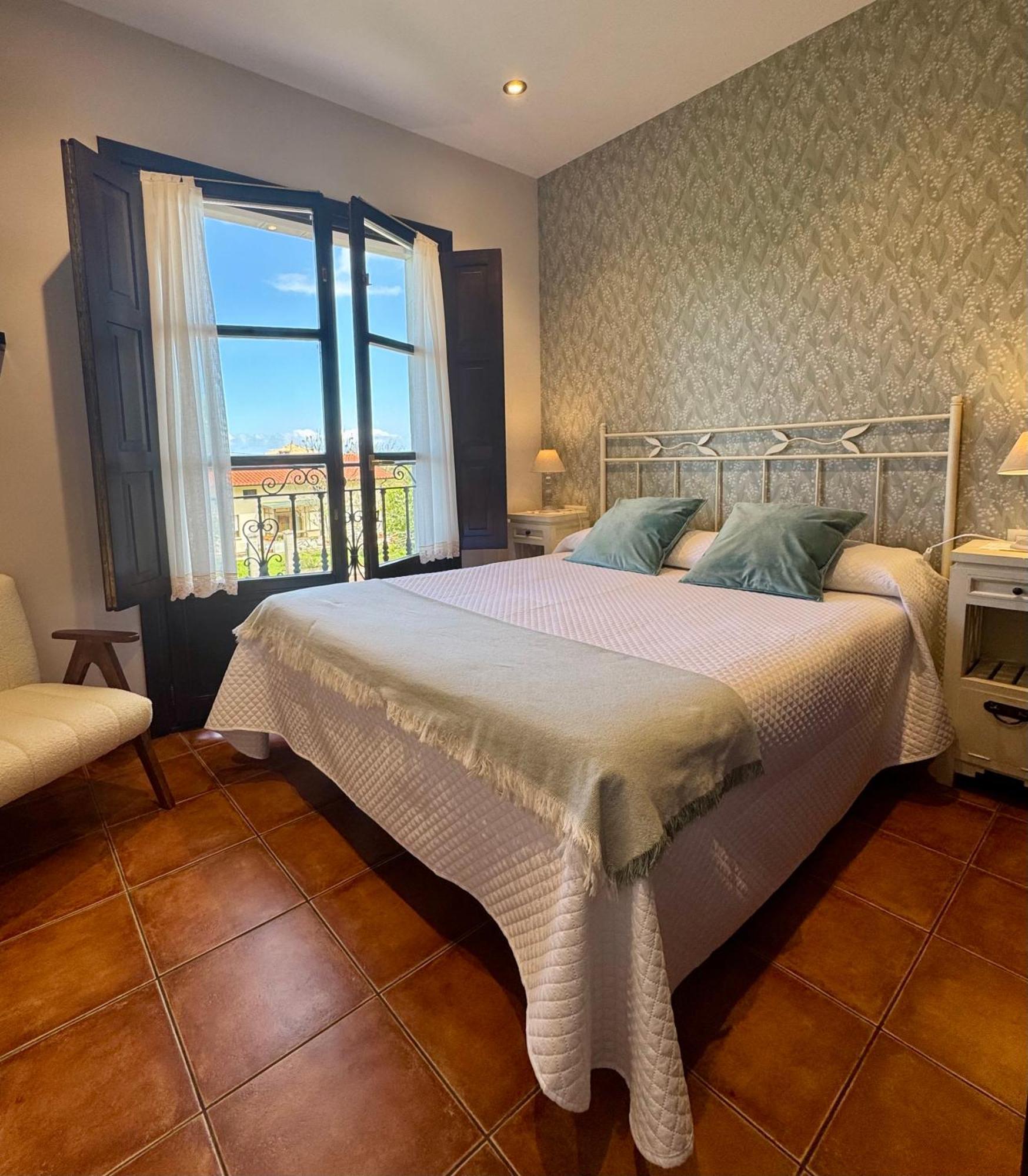 Hotel Rural El Texeu Паррес-де-Льянес Экстерьер фото